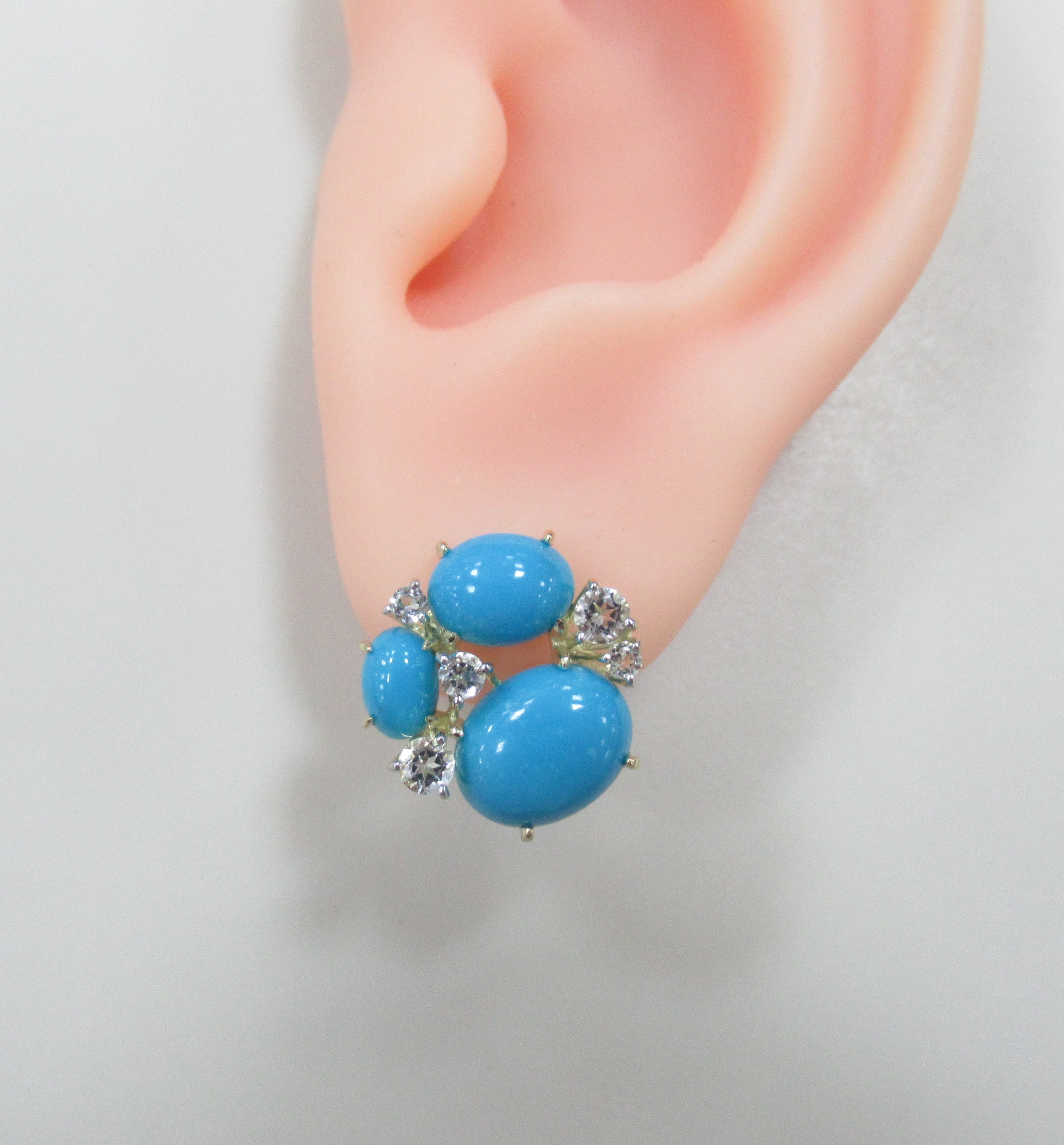 Серьги из желтого золота с бирюзой